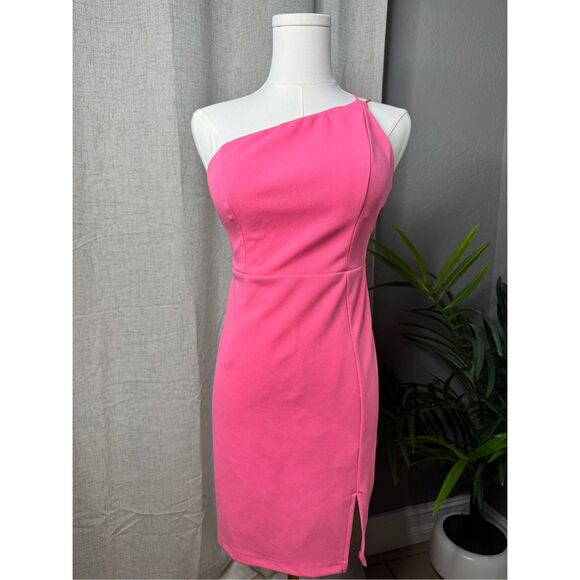 Hello Molly Barbiecore Pink Wedding Guest Vacation Date Night Dress Medium - Picture 2 of 10